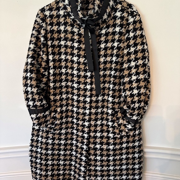 Black, White & Tan Houndstooth Coat Dress | Elegant, Timeless & Chic - Picture 8 of 9